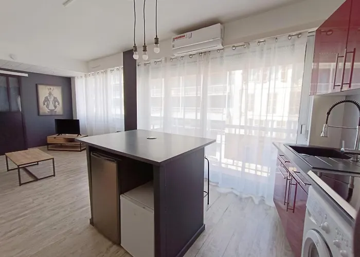 Le Fontenoy T2 Centre Brauhauban * Тарб